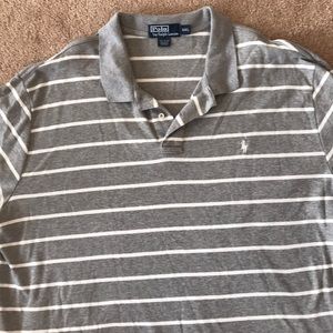 Men’s collared shirt